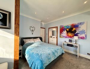 Photo 9- click for photo gallery